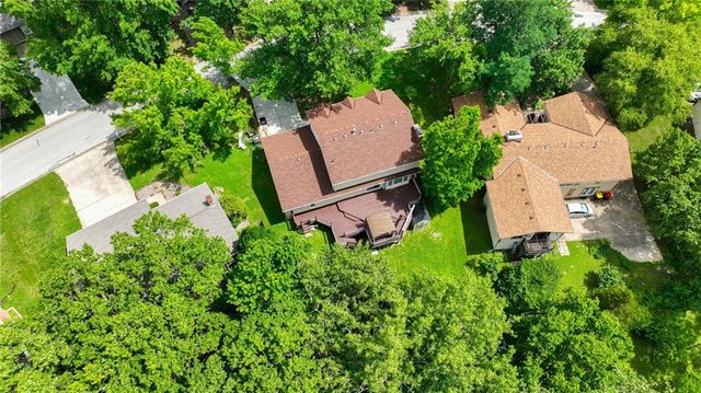5528 NW Verlin Drive, Kansas City, MO 64152