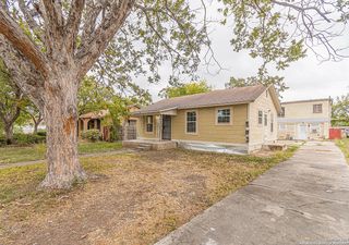 106 Southway Dr Apt 1, San Antonio, TX 78225