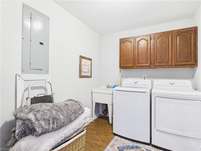 105 Weaver Street, Randleman, NC 27317