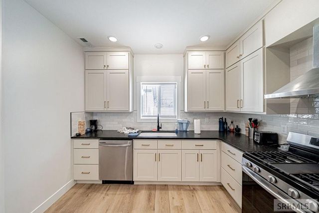 1426 Fremont Ave, Idaho Falls, ID 83402