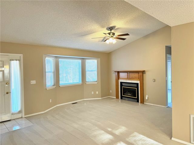 6 Melbourn Drive, Bella Vista, AR 72714