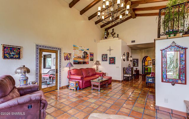 5002 Heno Mine Road, Las Cruces, NM 88011