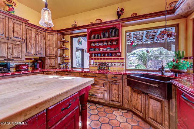 5002 Heno Mine Road, Las Cruces, NM 88011