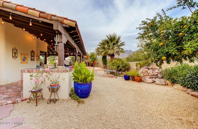 5002 Heno Mine Road, Las Cruces, NM 88011