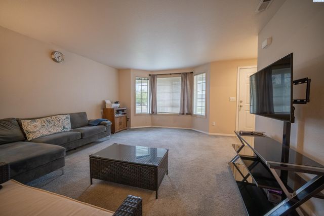 7607 Vendovi, Pasco, WA 99301