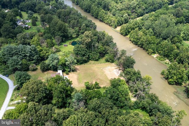 782 SHIPYARD RD, Shenandoah, VA 22849