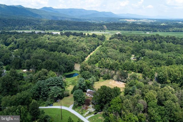 782 SHIPYARD RD, Shenandoah, VA 22849