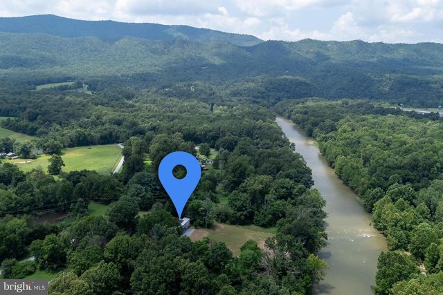 782 SHIPYARD RD, Shenandoah, VA 22849