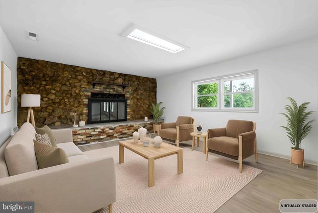 782 SHIPYARD RD, Shenandoah, VA 22849