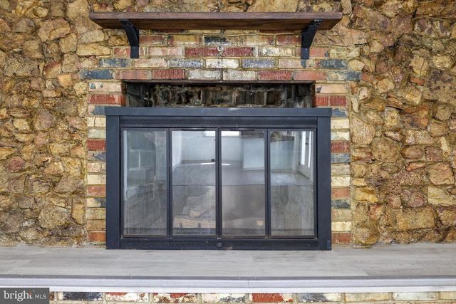 782 SHIPYARD RD, Shenandoah, VA 22849