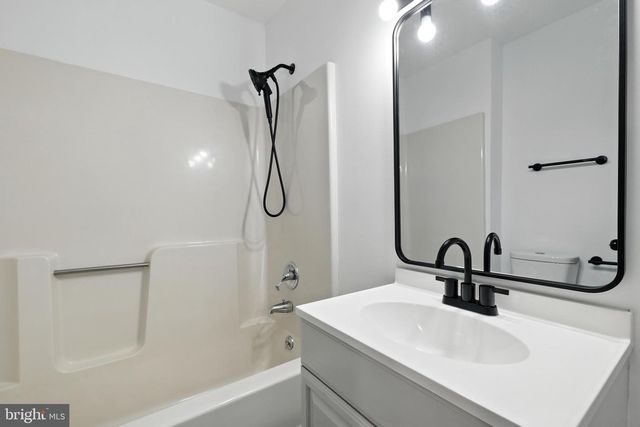 782 SHIPYARD RD, Shenandoah, VA 22849