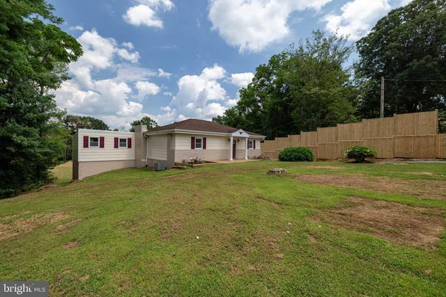 782 SHIPYARD RD, Shenandoah, VA 22849