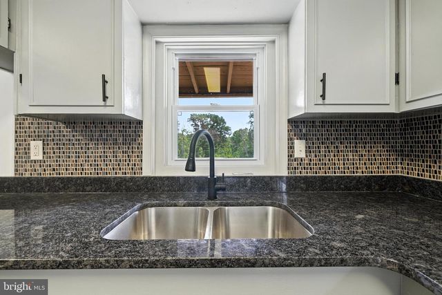 782 SHIPYARD RD, Shenandoah, VA 22849