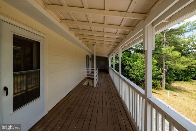 782 SHIPYARD RD, Shenandoah, VA 22849