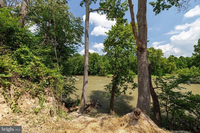 782 SHIPYARD RD, Shenandoah, VA 22849