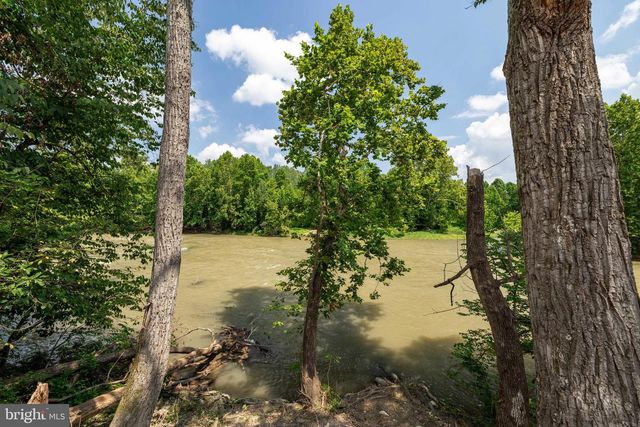 782 SHIPYARD RD, Shenandoah, VA 22849