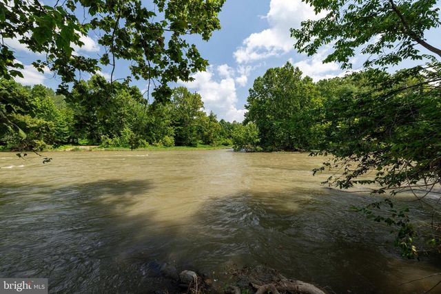 782 SHIPYARD RD, Shenandoah, VA 22849