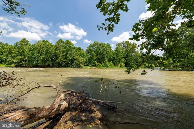 782 SHIPYARD RD, Shenandoah, VA 22849