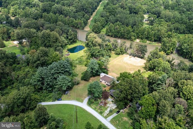 782 SHIPYARD RD, Shenandoah, VA 22849