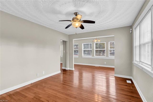 1705 Shell RD, Hampton, VA 23661