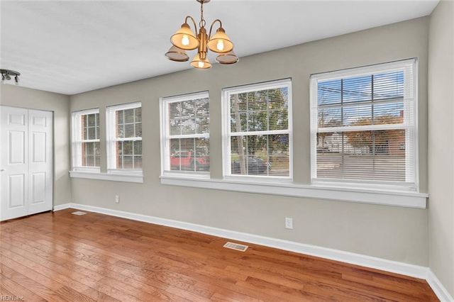 1705 Shell RD, Hampton, VA 23661