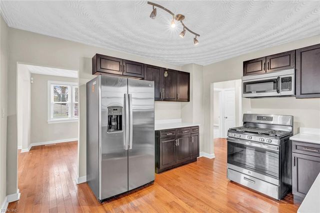 1705 Shell RD, Hampton, VA 23661