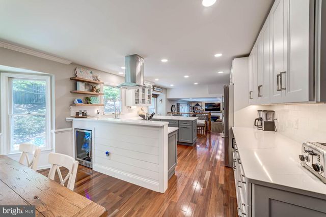 13930 S SPRINGS DR, Clifton, VA 20124