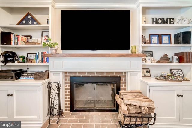 13930 S SPRINGS DR, Clifton, VA 20124