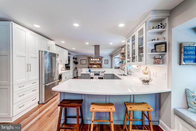 13930 S SPRINGS DR, Clifton, VA 20124