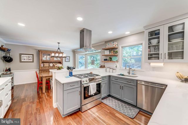13930 S SPRINGS DR, Clifton, VA 20124