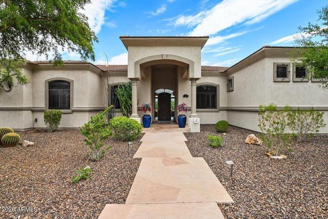 14 W SUMMERSET Drive, Phoenix, AZ 85085