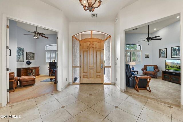 14 W SUMMERSET Drive, Phoenix, AZ 85085