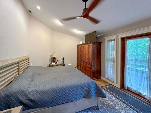 16878 Pasquale Rd, Nevada City, CA 95959