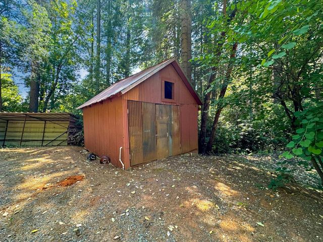 16878 Pasquale Rd, Nevada City, CA 95959