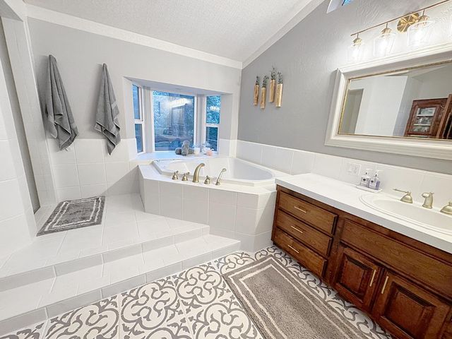 16878 Pasquale Rd, Nevada City, CA 95959