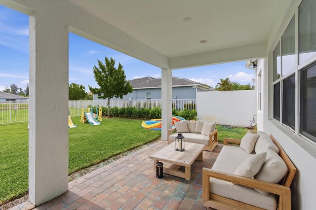 5322 YELLOW WATER LILY Court, Lake Worth, FL 33467