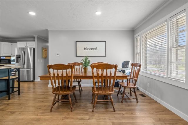 1112 Bridgette St, Paris, TN 38242