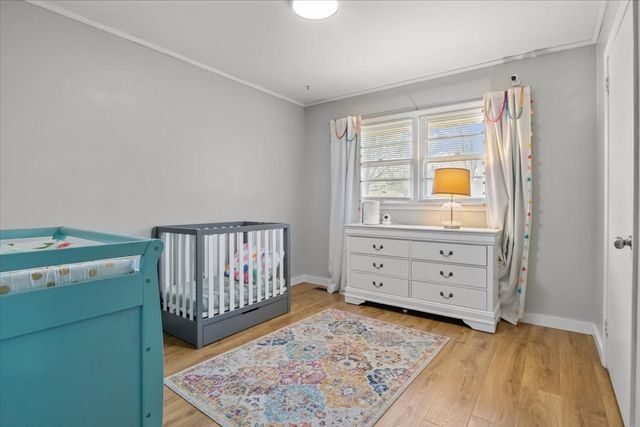 1112 Bridgette St, Paris, TN 38242