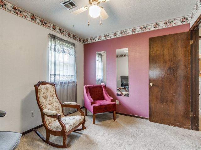 3900 Chetwood Drive, Del City, OK 73115