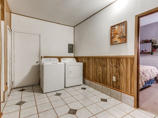 3900 Chetwood Drive, Del City, OK 73115