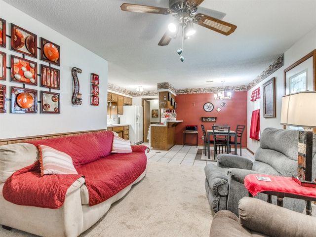 3900 Chetwood Drive, Del City, OK 73115