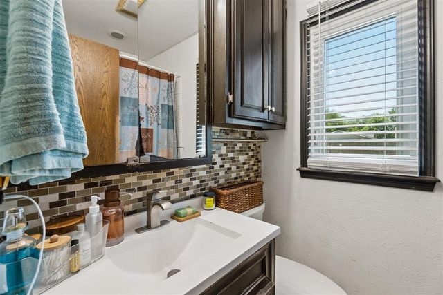 5113 Beacon Hill Road, Oklahoma City, OK 73135