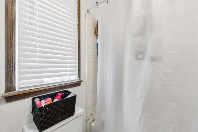 5113 Beacon Hill Road, Oklahoma City, OK 73135