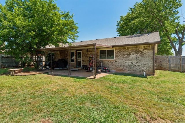5113 Beacon Hill Road, Oklahoma City, OK 73135
