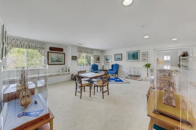 1502 Glasgow Lane, Escondido, CA 92027