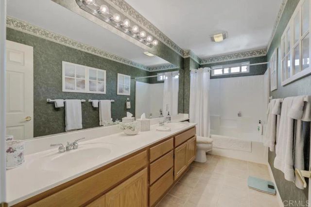 1502 Glasgow Lane, Escondido, CA 92027