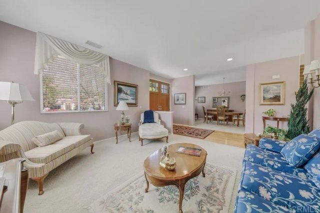 1502 Glasgow Lane, Escondido, CA 92027