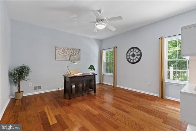 21 CAMBRIDGE CT, Princeton, NJ 08540
