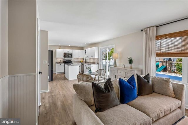 7338 ARGONNE DR, Marriottsville, MD 21104