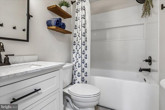 7338 ARGONNE DR, Marriottsville, MD 21104